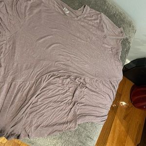 4x like new babydoll shirt. 24/7 brand Maurice’s.